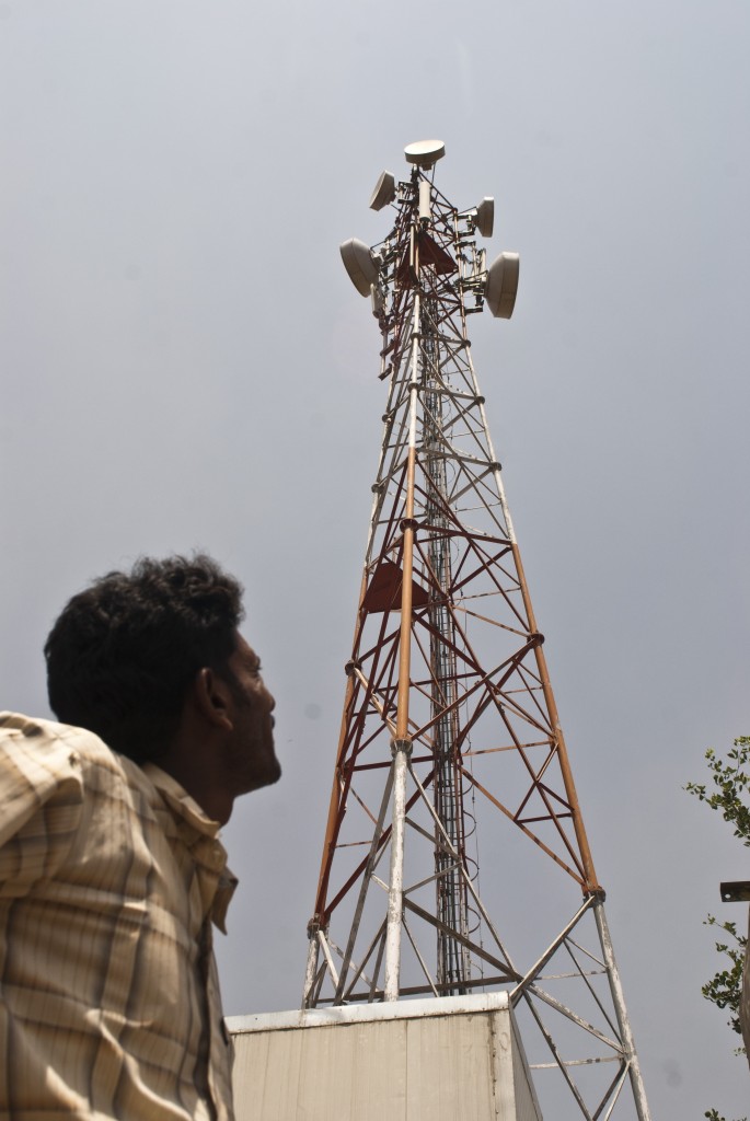 INDIAN TELCOS PROVIDE LOUSY SERVICE