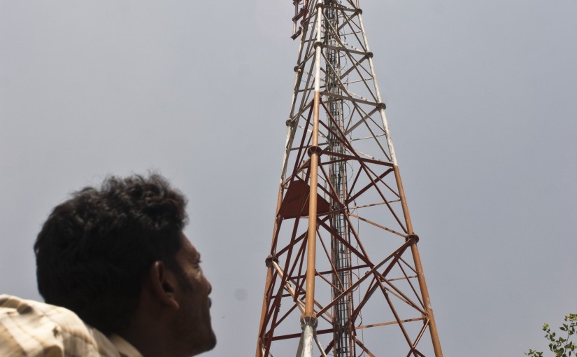 INDIAN TELCOS PROVIDE LOUSY SERVICE