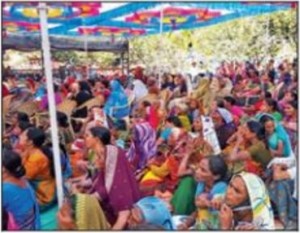 18,000 widows invited to son's wedding by gujrati businessman