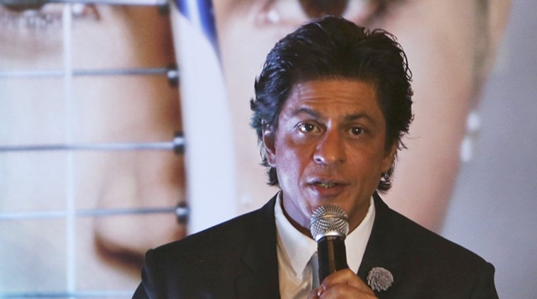 Shah Rukh Khan likes a woman to be lying down when he talks to her