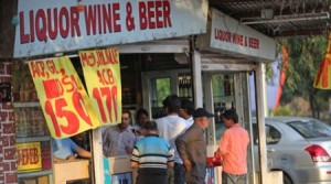 Supreme Court Bans Liquor Shops On National & State Highways