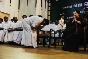 Jayalalitha - Men Prostrate Before Her, An Amazing Sight...