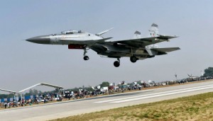 IAF Fighter Jets Land On Highway, A War Exercise - Amazing Sight
