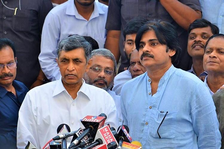 Janasena Party Chief Palwan Kalyan Released Old Manifesto Of Farmers In Andhra Pradesh