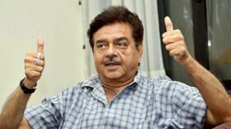 Shatrughan Sinha likely to join Congress today