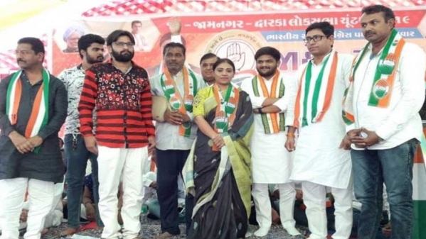 Ex-Cricketers Wife Has Enrolled To Team BJP And Sister Into Congress Party