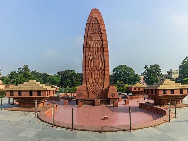 On Jallianwala Bagh Massacre's Centenary, British Envoy expresses 'deep regret'