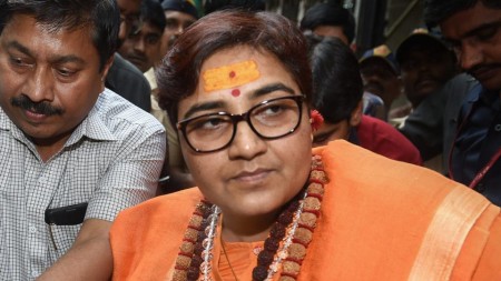Sadhvi Pragya apologies for remark on Hemant Karkare, takes her statement back