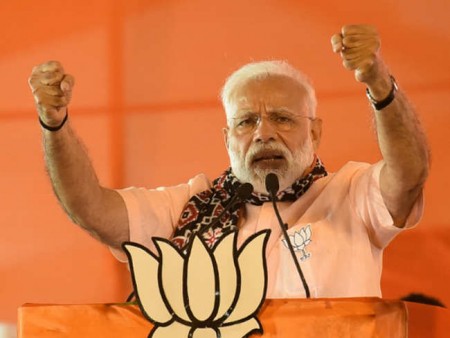 pm narendra modi terms mamata banerjee as speed breaker didi