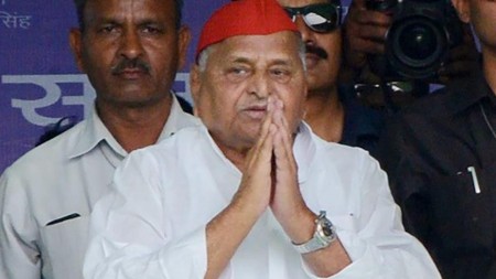 SP Chief Seeks Votes For Mulayam Singh Yadav As He Turns 79 Years Old