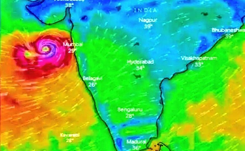Cyclone Vayu makes its way towards the Gujarat Coast