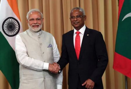 Maldives Tour PM Visits Presenting A Bat To President Cornerstone Cricket