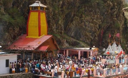 Yamunotri Temple priests cover donations boxes with clothes over salary protest