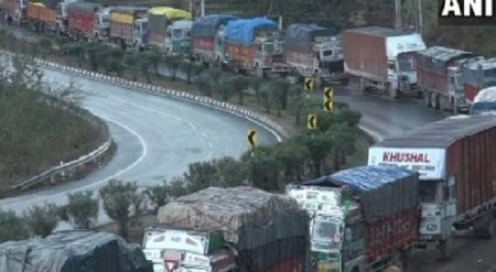 Civilian Vehicles Ban In Jammu And Kashmir Due to Amarnath Yatra