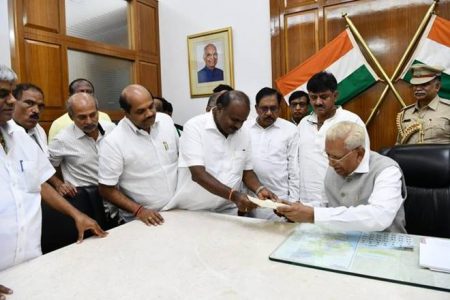 Karnataka government dissolves as Congress-JDS lose floor test