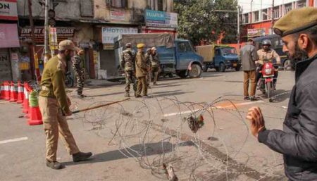 Supreme Court rejects plea asking for immediate lift of curfew in Jammu and Kashmir