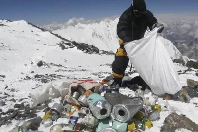 Single-Use Plastic Banned In Everest Region Nepal