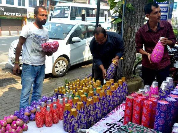 SC'S SUDDEN FIRECRACKER BAN BRINGS PAIN TO LAKHS OF WORKERS AND COMPANIES