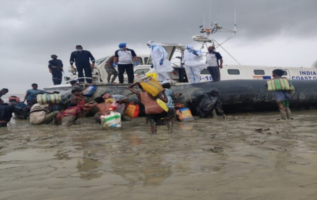 Indian Coast Guard’s Preventive Measures Saves Many Lives As Very Severe Cyclonic 'Yaas' Makes Landfall On Odisha coast