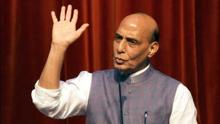 Rajnath Singh Praises Adityanath, Launches 180 Projects In U.P.