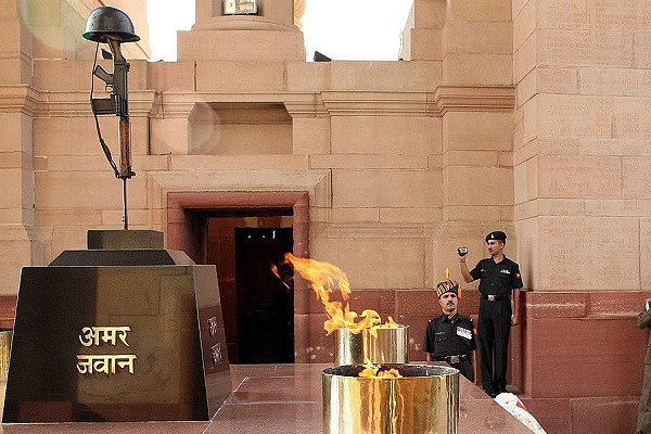 "A Temporary War Memorial": What Indira Gandhi's Defence Minister Jagjivan Ram Said About The Amar Jawan Jyoti In 1972