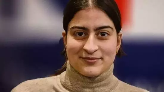 Targeting Talented Student For Not Wearing Hijab? J&K Class 12 Topper Faces Online Vitriol For Not Wearing Hijab